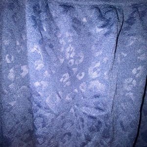 Blue leopard print leggings